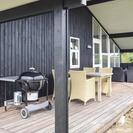 Semesterbostad In Juelsminde With Sauna *